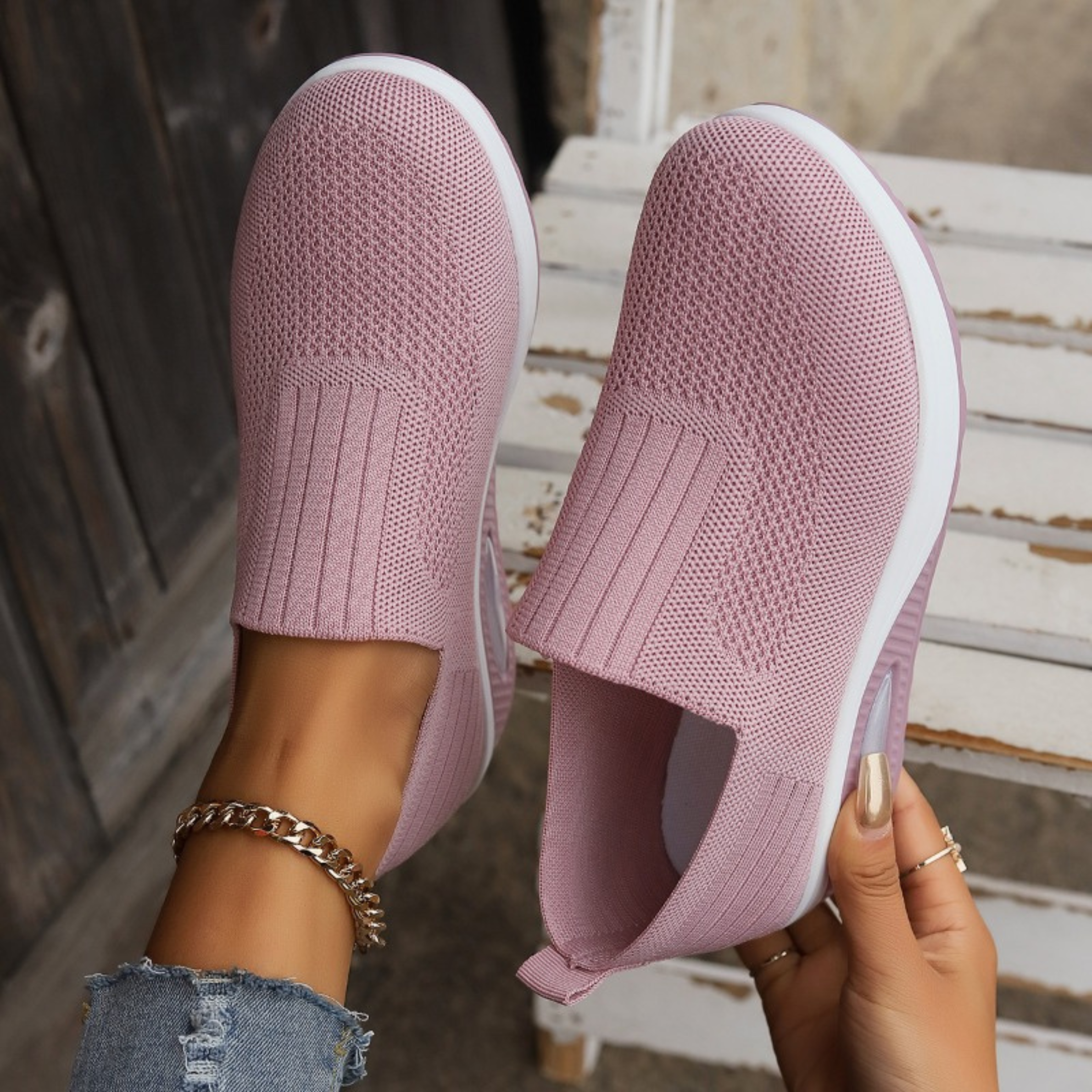 Verena - Wsuwane sneakersy z grubą podeszwą - zdjęcie 3