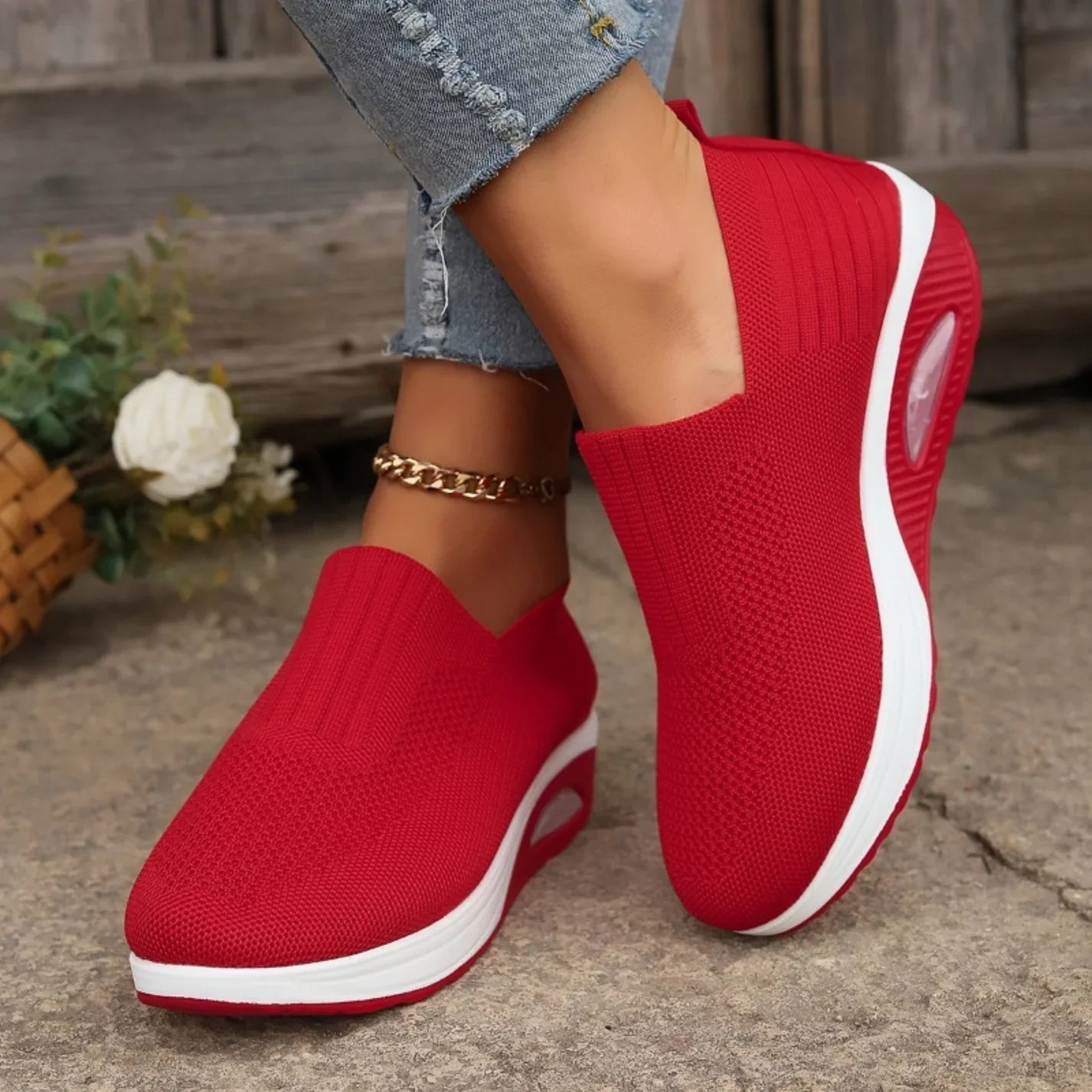 Verena - Wsuwane sneakersy z grubą podeszwą - zdjęcie 7
